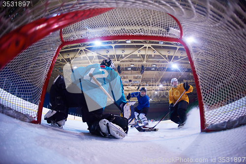 Image of ice hockey goalkeeper