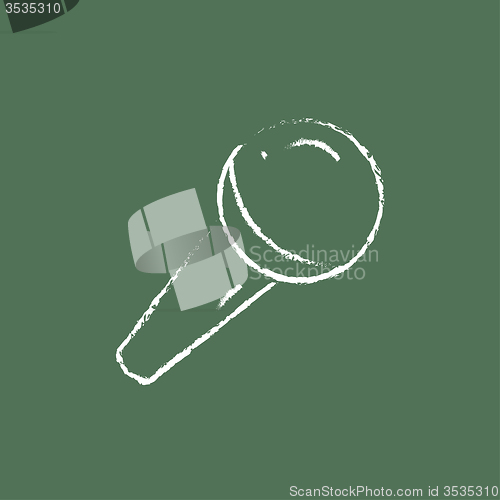 Image of Microphone icon drawn in chalk.
