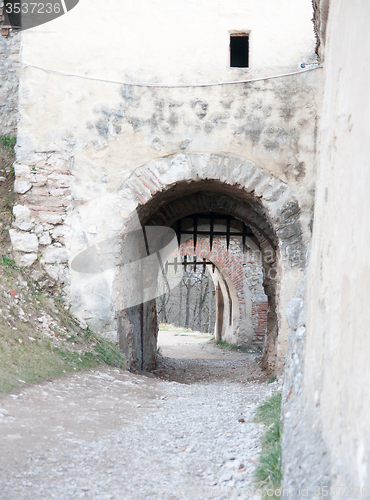 Image of Rasnov Castle in Romania