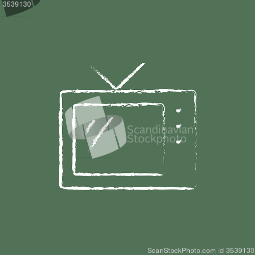 Image of Retro TV icon drawn in chalk.