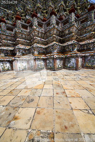 Image of  pavement gold    temple   in   bangkok  thailand incision  