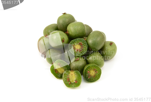 Image of Kiwi berries - whole and sliced in half