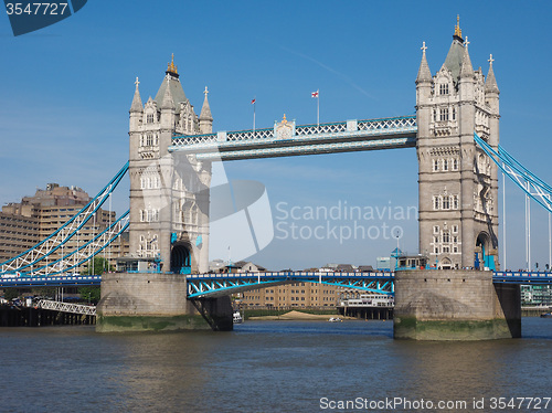 Image of Tower Bridge in London