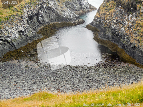 Image of Icelandic coast