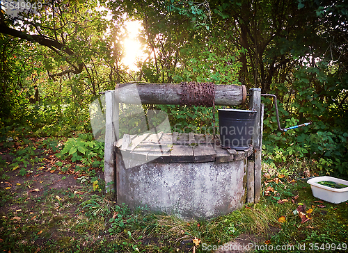 Image of Rural well with bucket