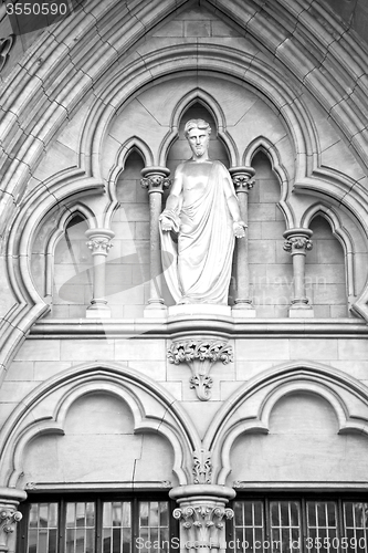 Image of door southwark  cathedral in london england old  construction an