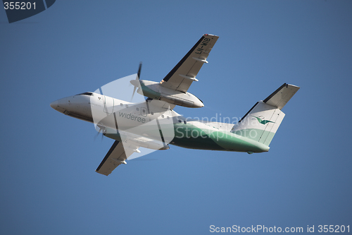 Image of Wideroe DHC-8-103 Dash 8