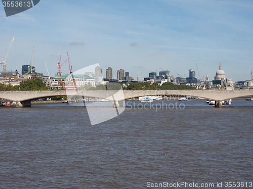 Image of Waterloo Bridge in London