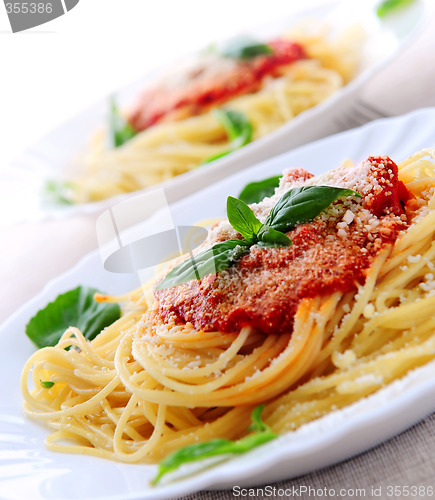 Image of Pasta and tomato sauce