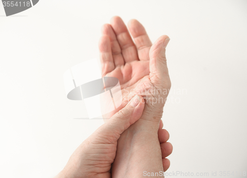 Image of base of thumb soreness 