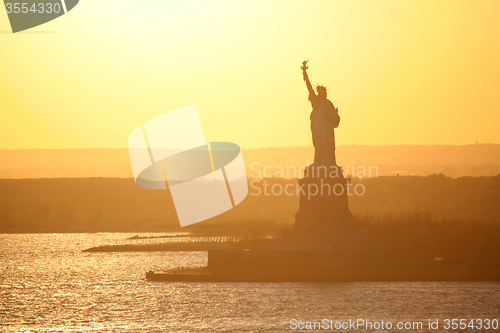 Image of Liberty Statue in New York at sunset