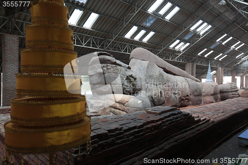 Image of ASIA THAILAND ISAN KHORAT SANDSTONE BUDDHA