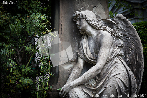 Image of Old Cemetery statue