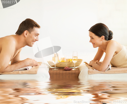 Image of couple in spa