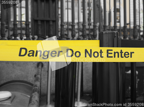 Image of Danger do not enter sign