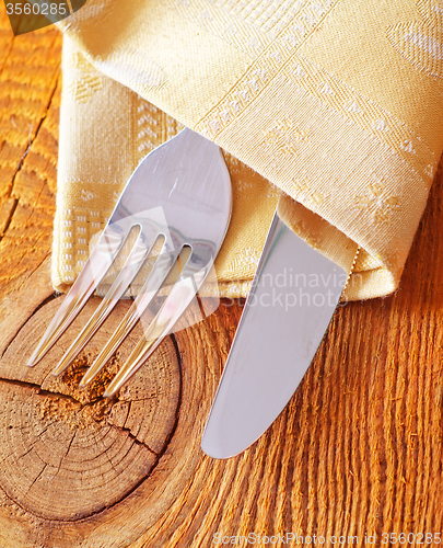 Image of knife and fork