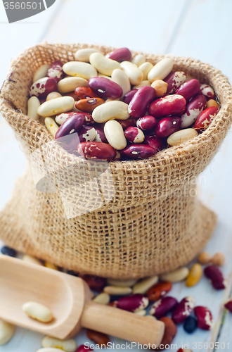 Image of Raw color beans