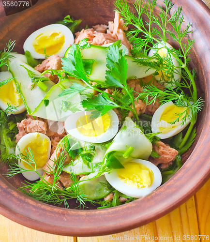 Image of fresh salad