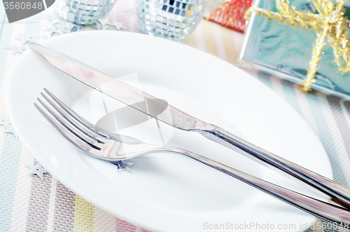 Image of place setting for christmas with star