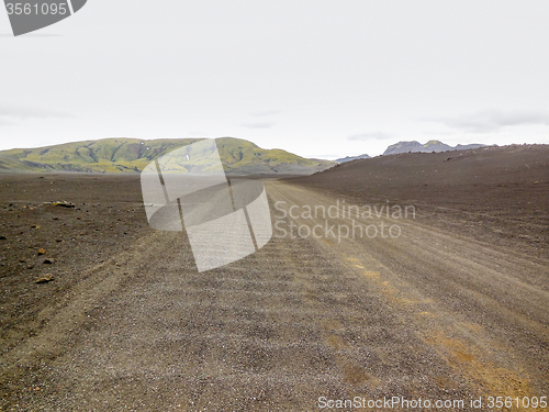 Image of gravel road in Iceland