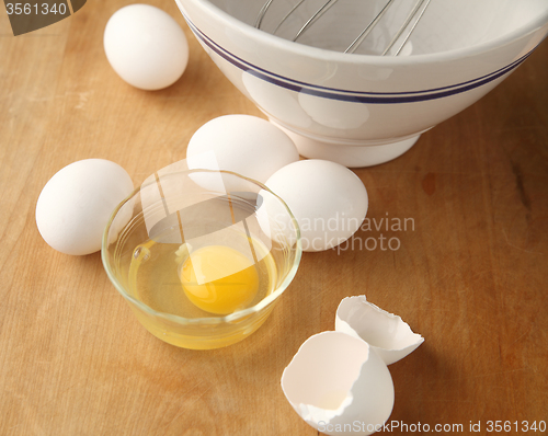 Image of Eggs on cutting board