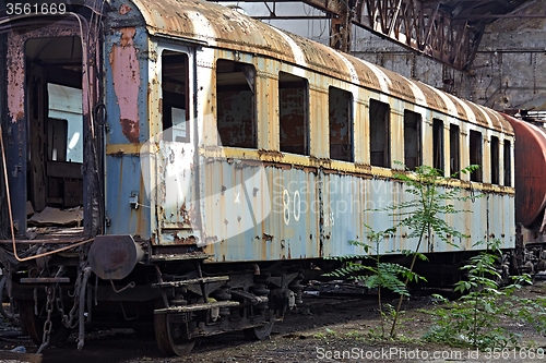 Image of Abandoned Carriage