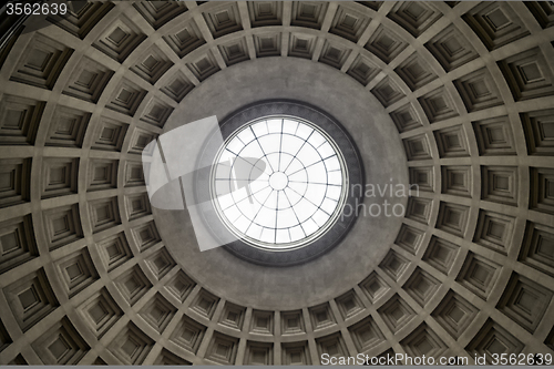 Image of Dome with Oculus