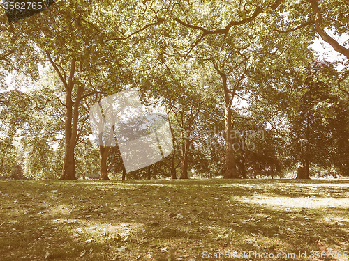 Image of Retro looking St James Park in London