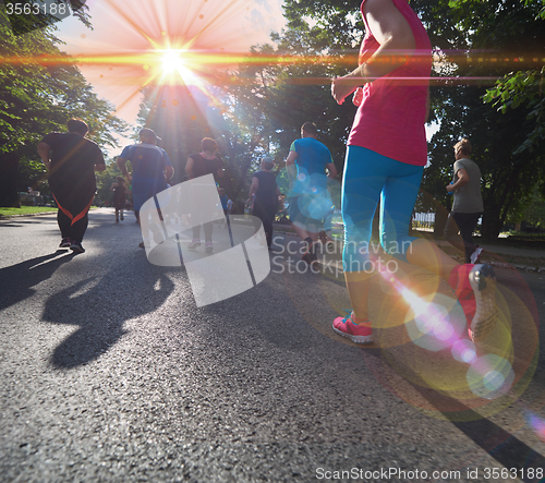 Image of people group jogging