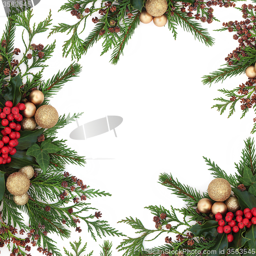 Image of Christmas Gold Bauble Border