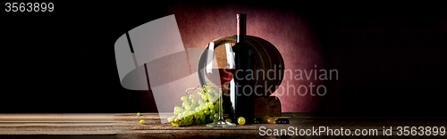 Image of Wine and cask on table