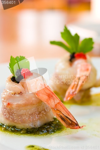 Image of Shrimp wrapped in scallop