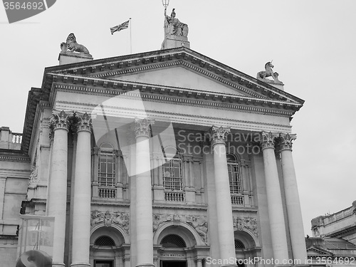 Image of Black and white Tate Britain in London