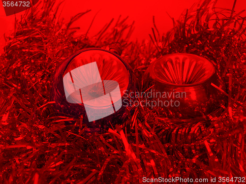 Image of Christmas bauble and tinsel