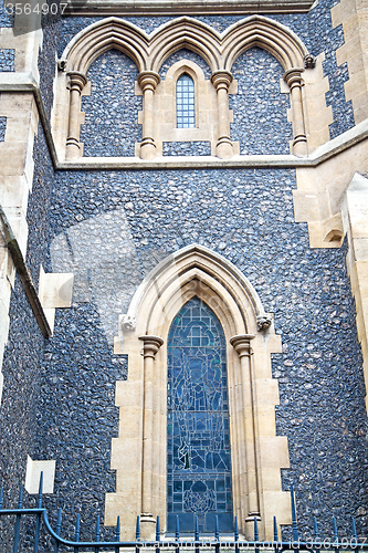 Image of door southwark in london  construction and religion