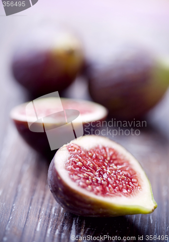 Image of figs