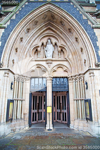 Image of door southwark  cathedral in london religion