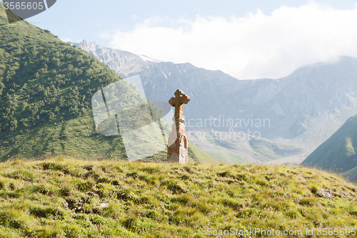 Image of cross in georgia