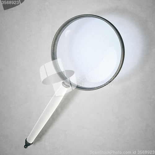 Image of magnifying glass