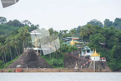 Image of Seasida pagoda near Myeik, Myanmar