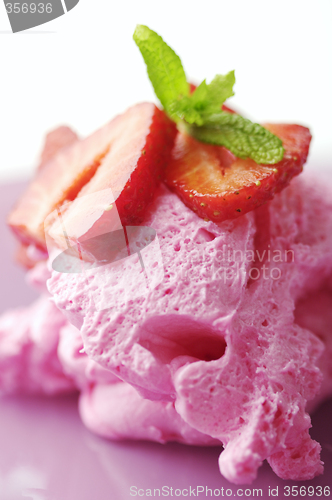 Image of strawberry mousse