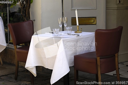 Image of Restaurant table