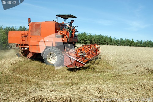 Image of combine harvester