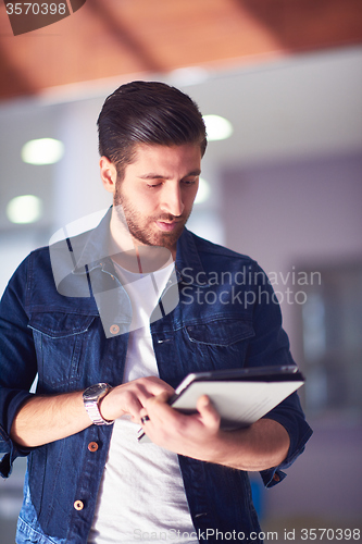 Image of student using tablet computer