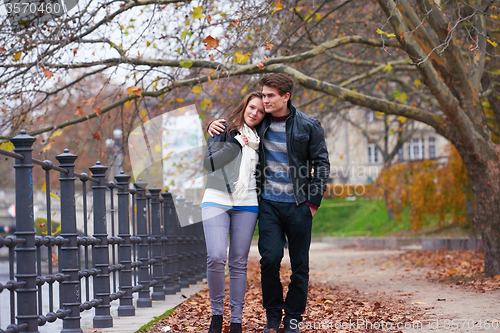 Image of autumn couple