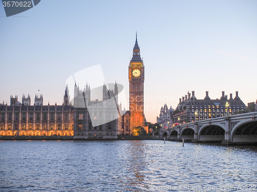 Image of Houses of Parliament in London