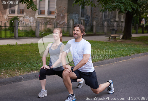 Image of people group jogging