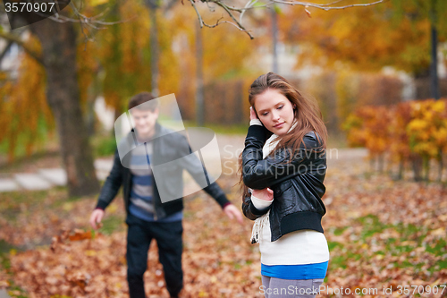 Image of autumn couple