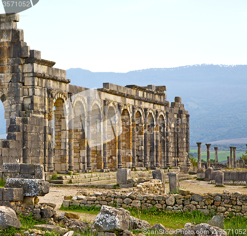 Image of volubilis in morocco africa the old roman deteriorated monument 