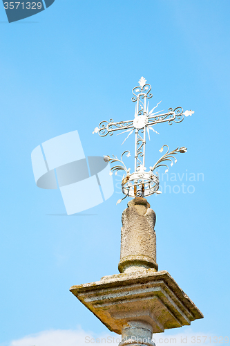 Image of abstract cross in italy 